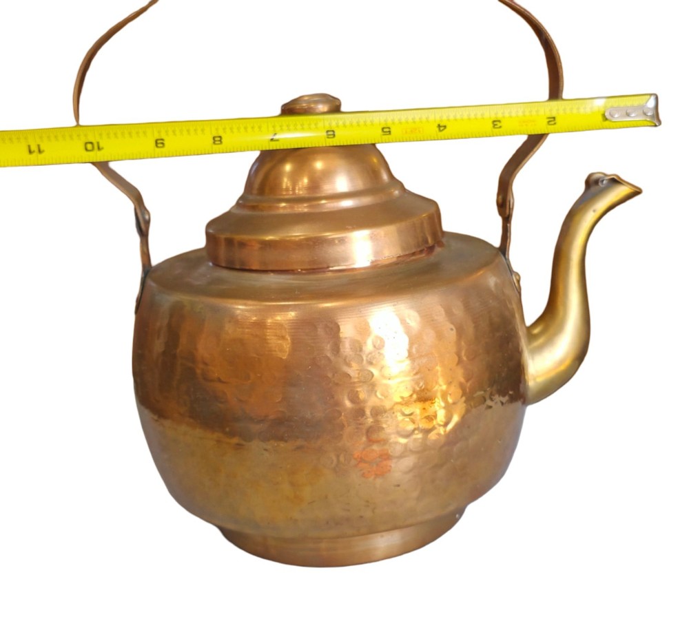 Vtg Hand Hammered Copper Teapot
