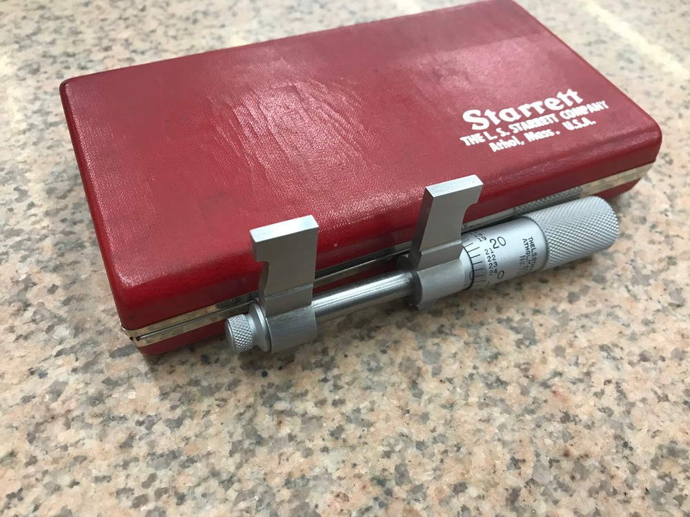 Starrett No.700B inside caliper goove micrometer