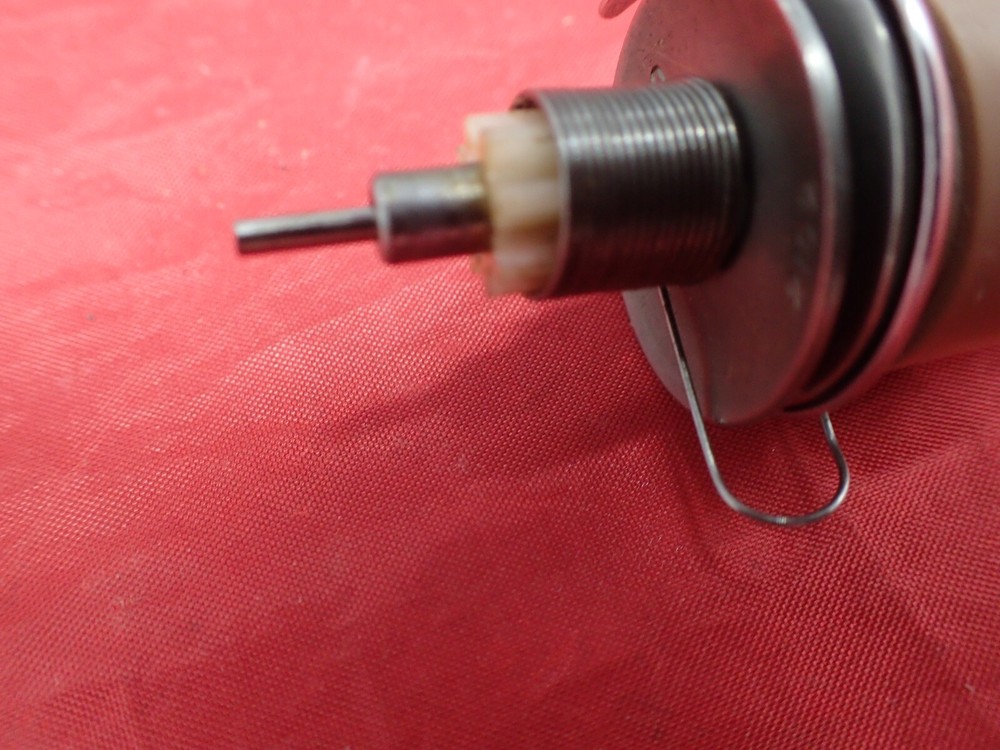Vintage 227M Singer Sewing Machine Thread Tension