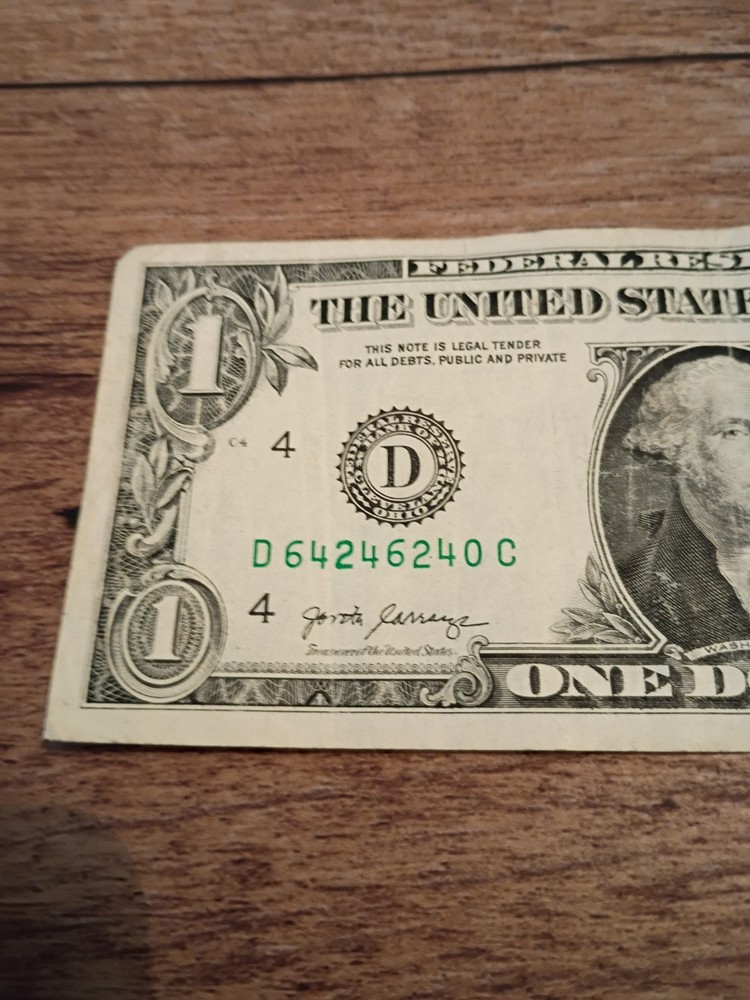 2017 $1 Heavy Inking Error D64246240C