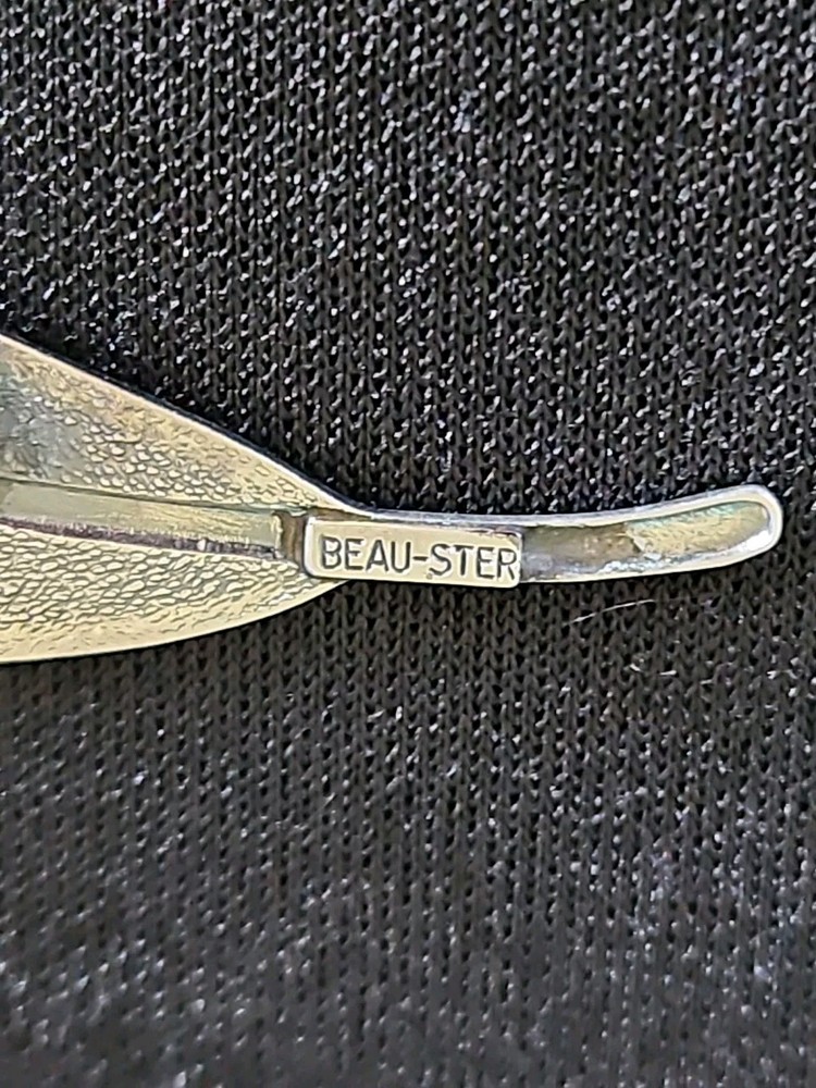 Vintage BEAU Sterling Silver Leaf Brooch Pin