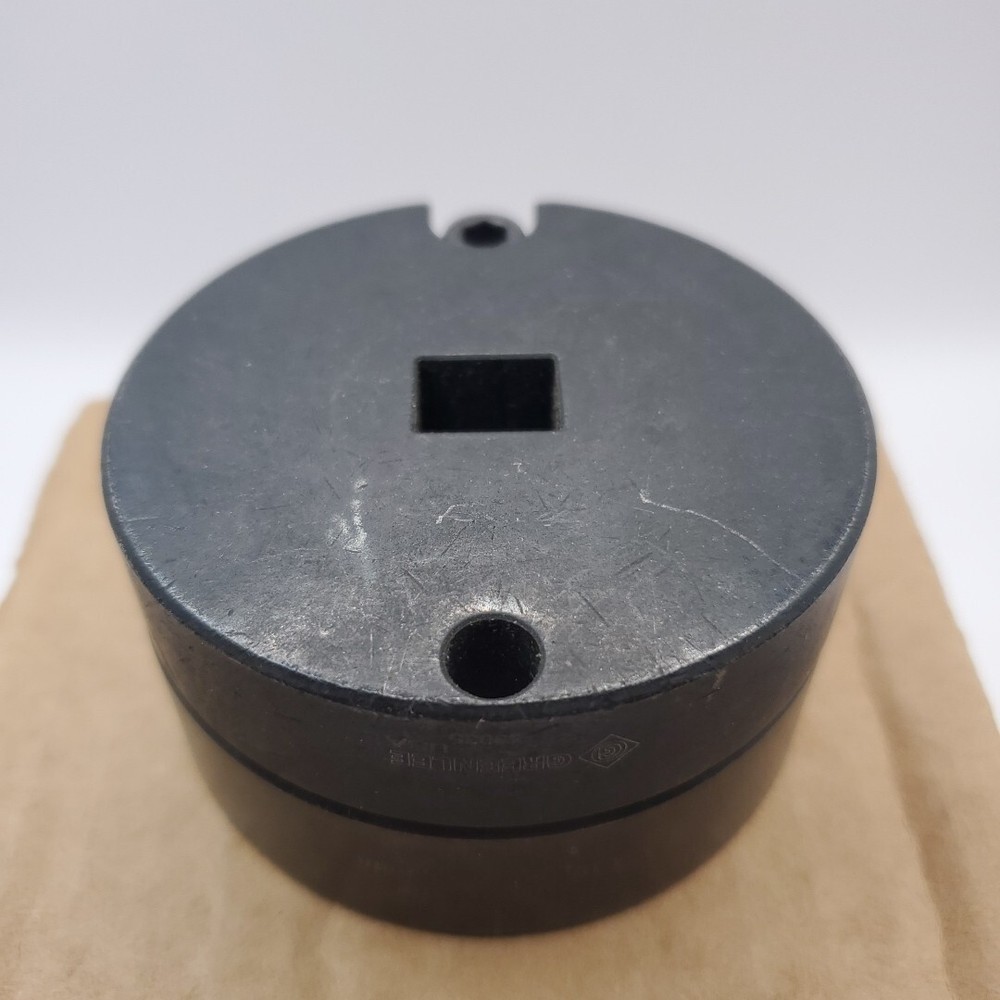 Greenlee 60036 Rectangular Punch Knockout Die 0.75" x 1.31"