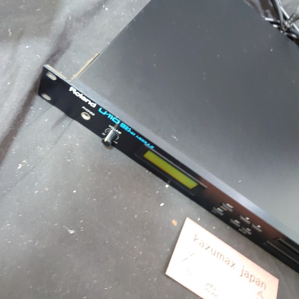 Roland U-110 PCM Sound Module Rackmount Synthesizer Tested