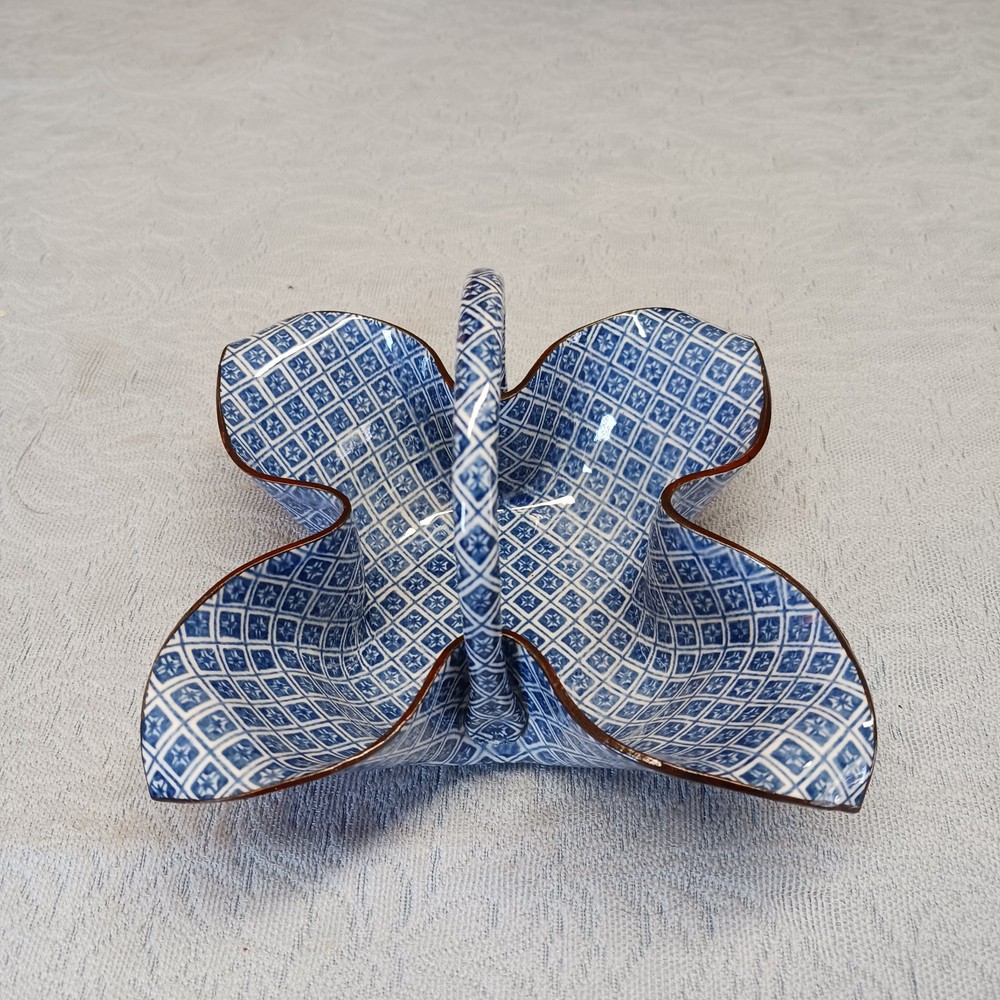 Enamelware Handkerchief Basket Blue & White Geometric Pattern