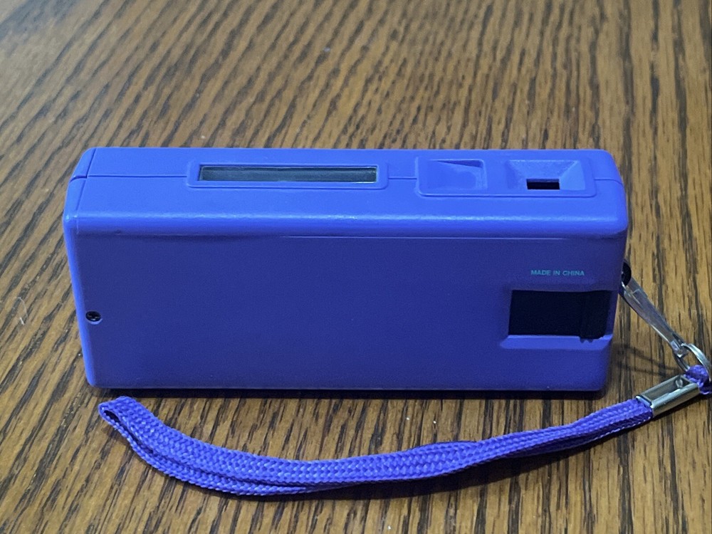 Vivitae Point ‘N shoot Camera