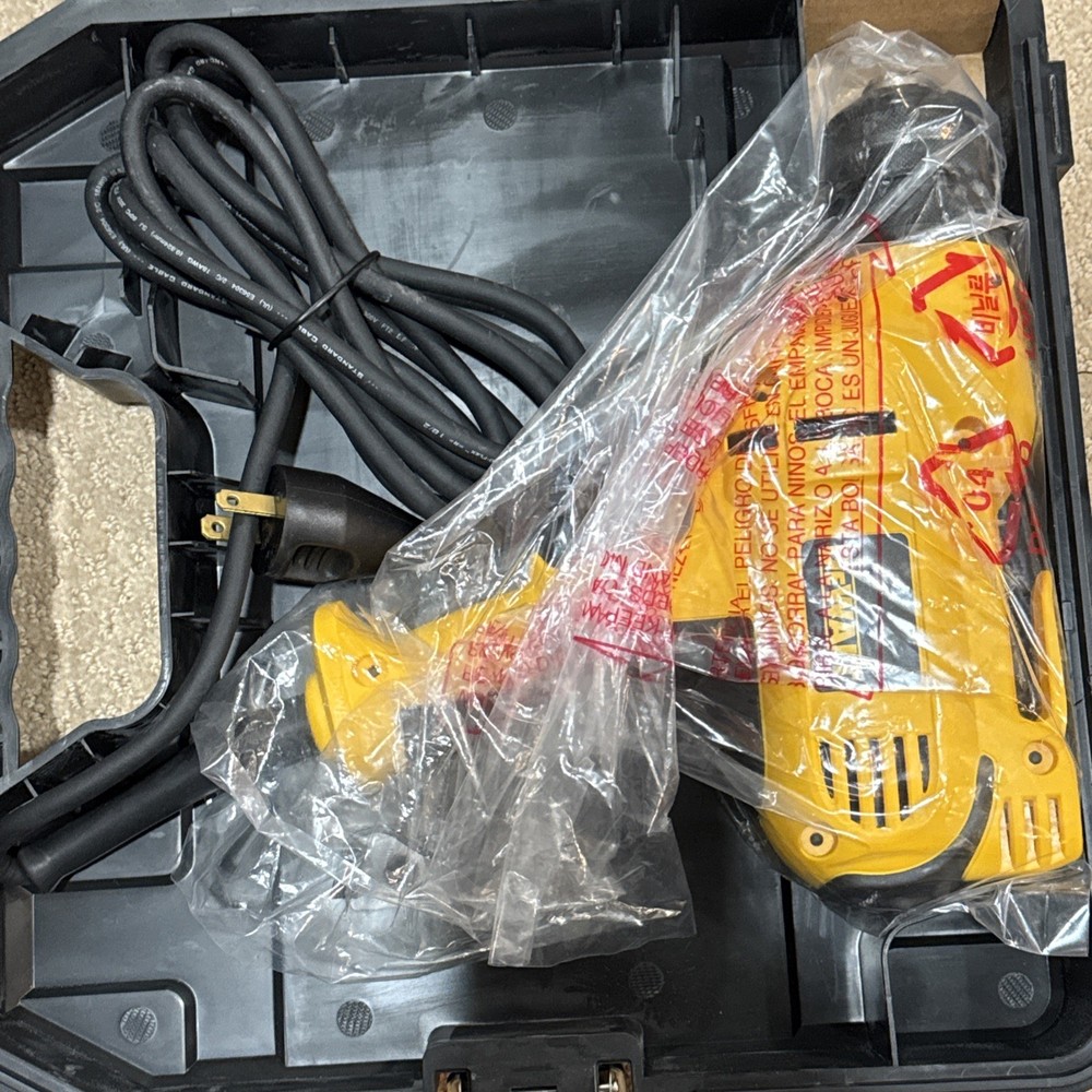 Dewalt Drill, 8.0-amp, 3/8-inch, Variable Speed Trigger, Mid-handle Grip For