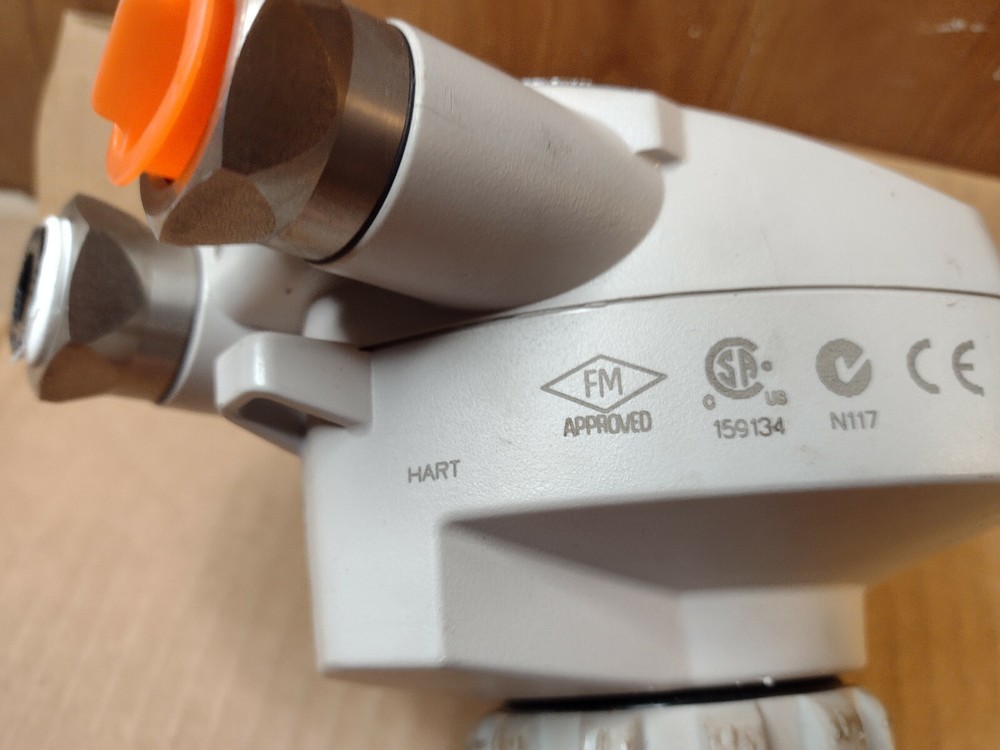 Siemens Sitrans Probe LU Ultrasonic Level Transmitter 7ML5221-2DA11