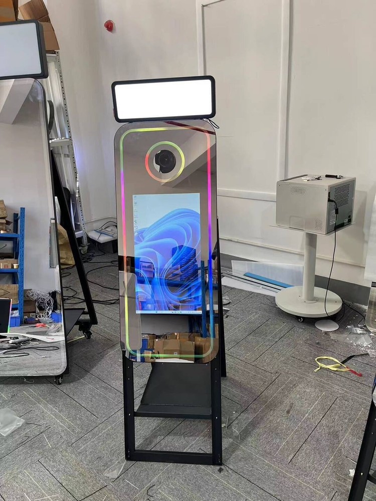 Magic Mirror Party Touch Screen Photobooth 40"
