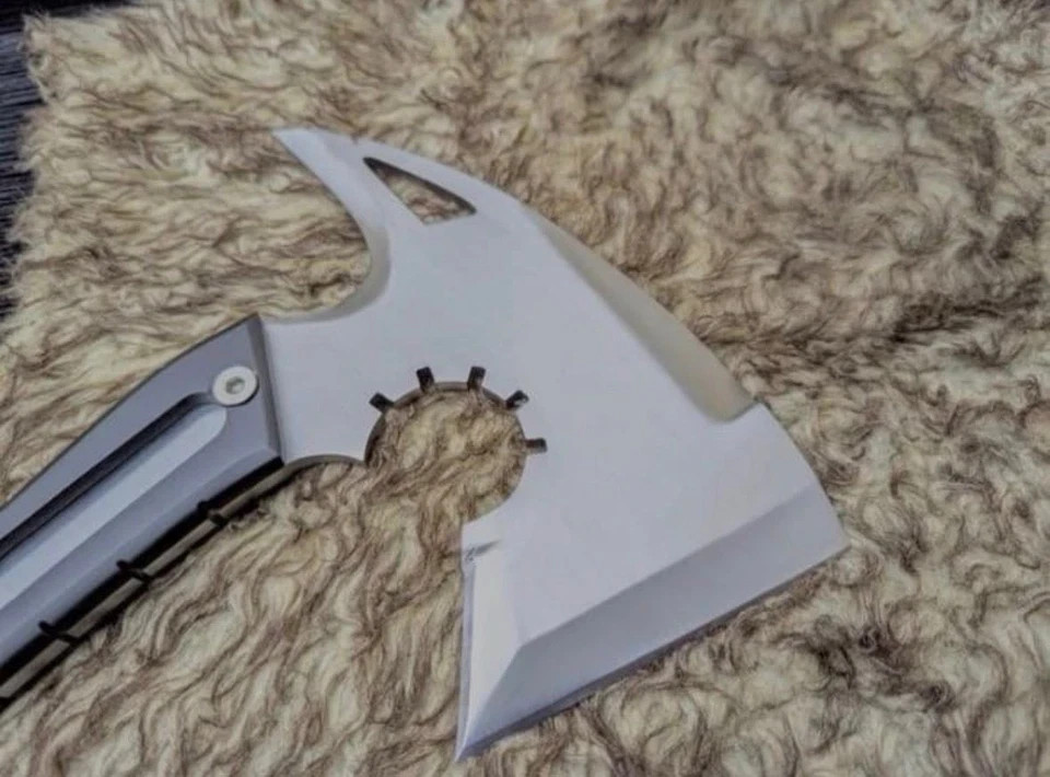 CUSTOM HANDMADE UNIQUE RESIDENT EVIL LEON AXE HANDMADE HUNTING CAMPING AXE