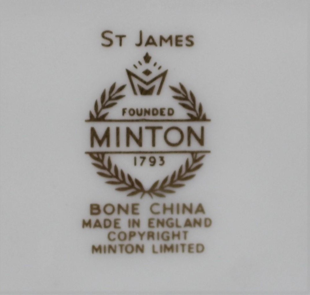 Minton ST JAMES 5-Piece Place Setting GREAT CONDITION