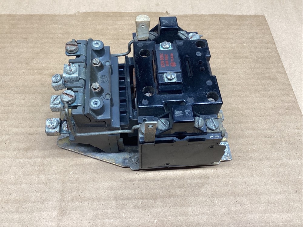 Allen-Bradley Motor Starter #820I138