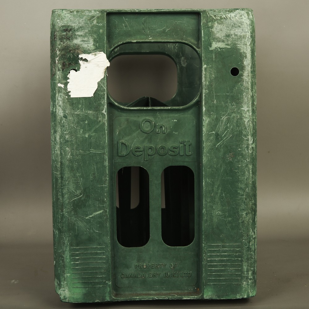 Canada Dry Plastic Crate [w630]