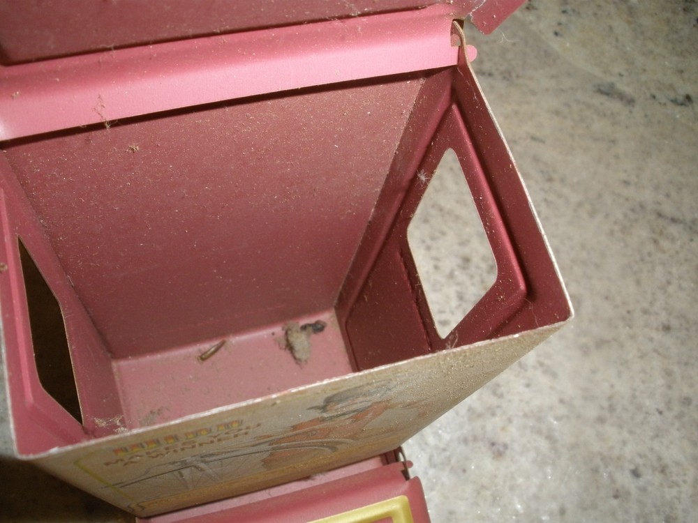 WINN'S BICYCLES EMPTY MATCH BOX HOLDER TIN JASCO