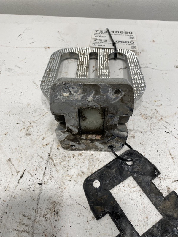 2008 Spartan Advantage Step (723-10680)