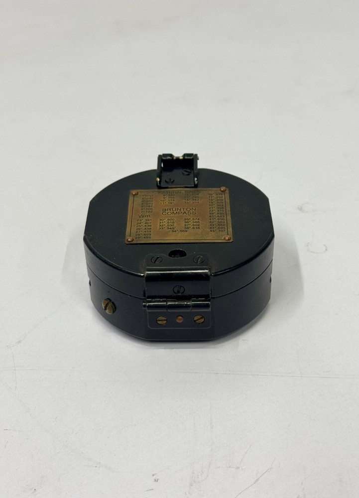 Compact Natural Siner Brunton Pocket Compass with Protective Pouch
