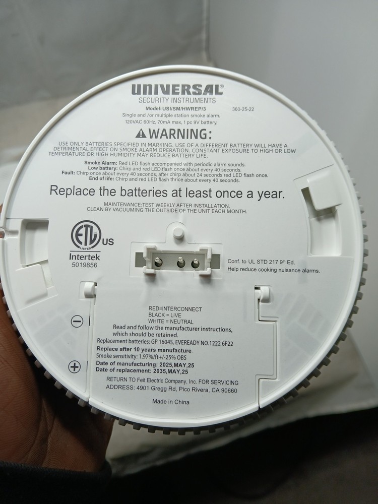 2 PACK UNIVERSAL Security Instruments Smoke And Fire Alarm ( Open Box )