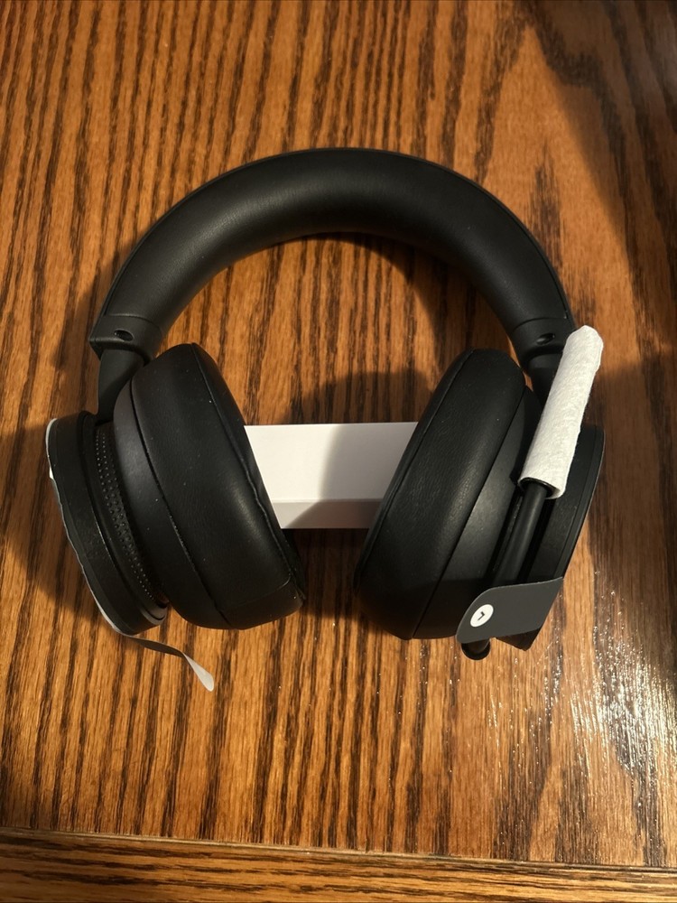 XBOX Wireless Headset Model 2065 NEW Open Box