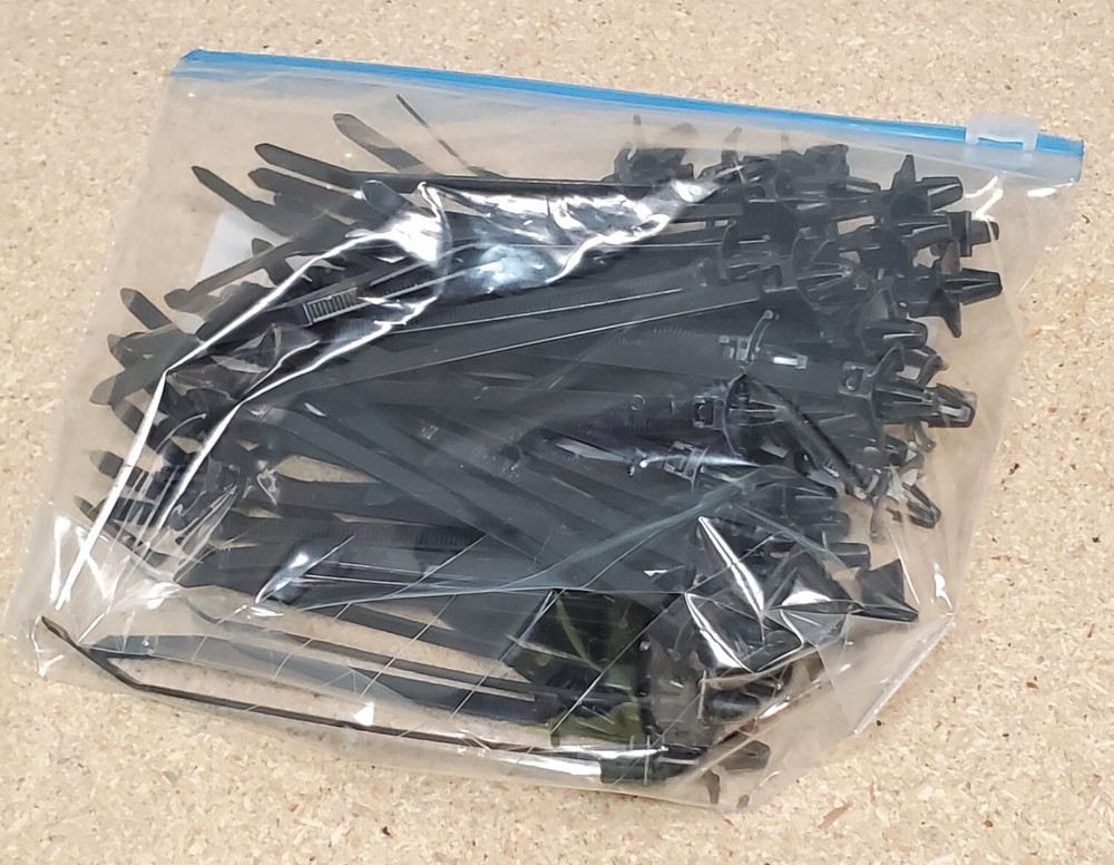 Panduit wing push type nylon cable tie bands - PLWP1S-CO - 57 pieces