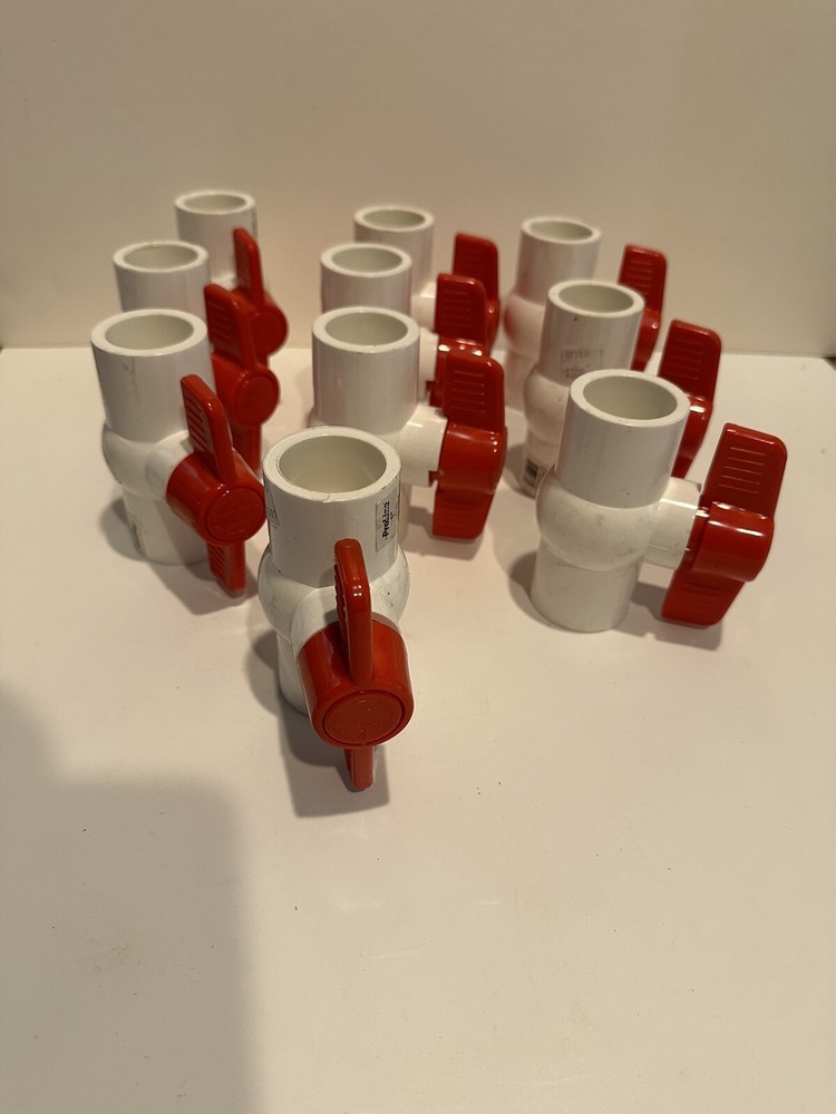 10  PVC Ball Valves 1" Solvent slip socket