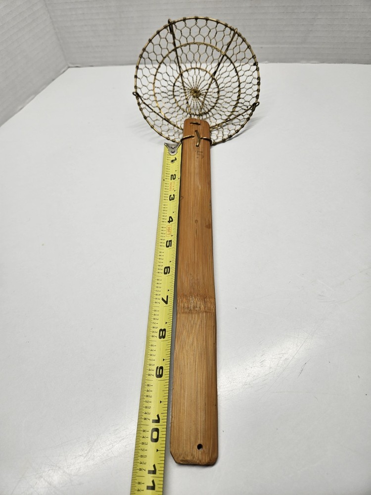 Sunrise 5" Round Brass Spider Strainer With A Bamboo Handle