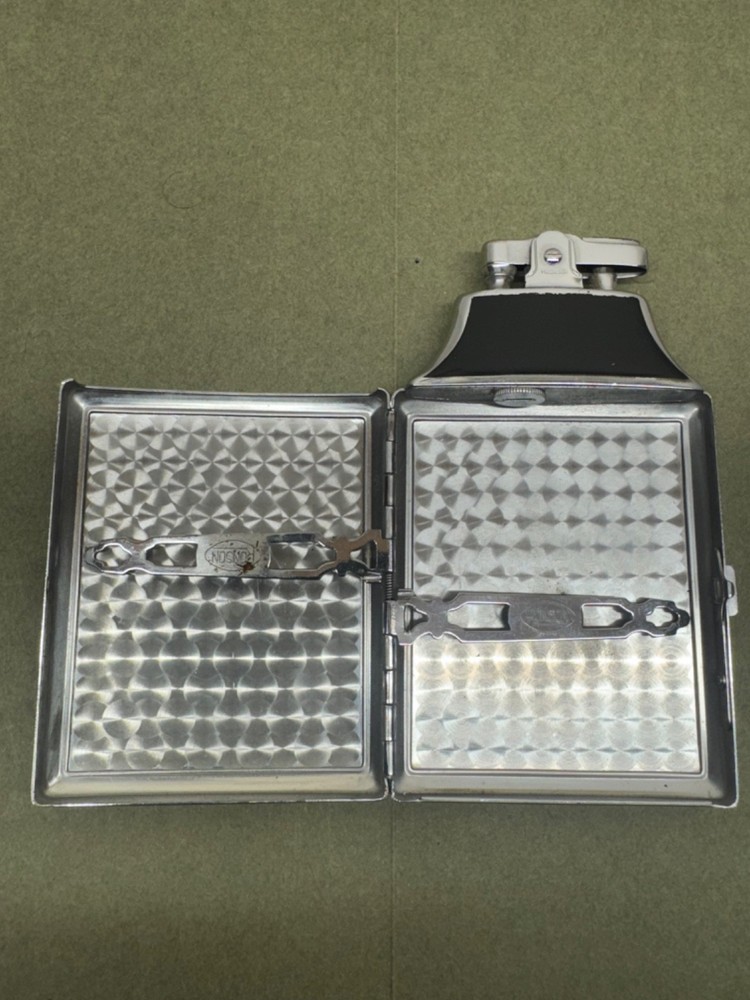 Vintage Ronson Lighter and Cigarette Case
