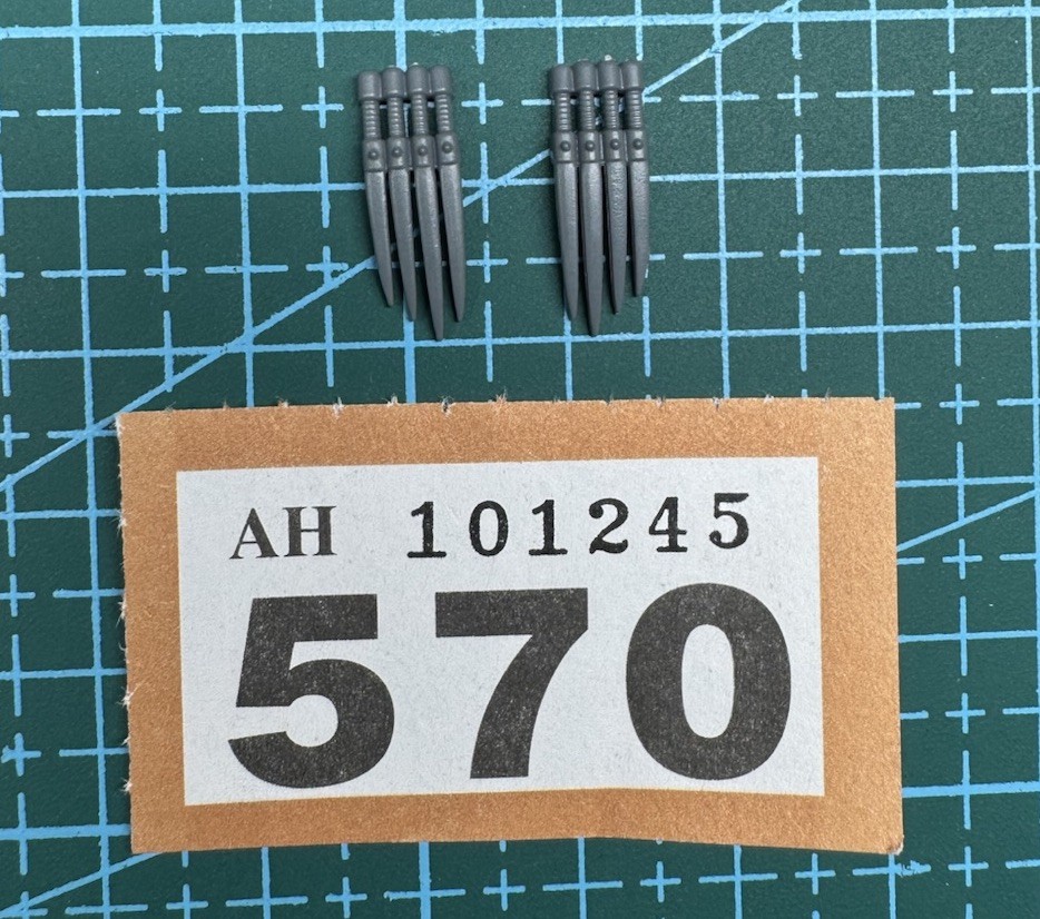 2 Lightning Claw Blade Space Marines 40k Bits Heresy Terminator Veteran Sergeant