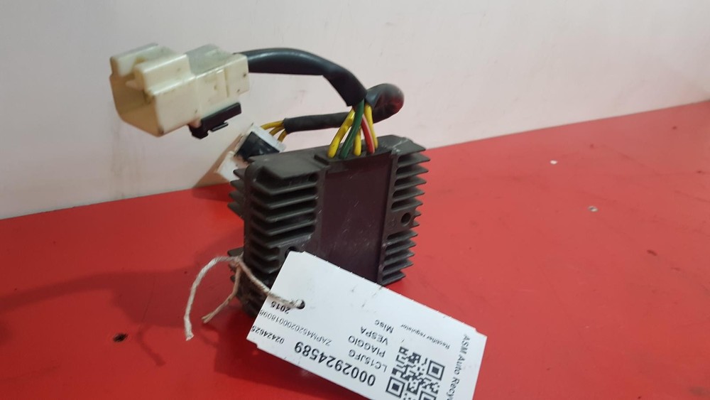 2015 PIAGGIO VESPA RECTIFIER REGULATOR