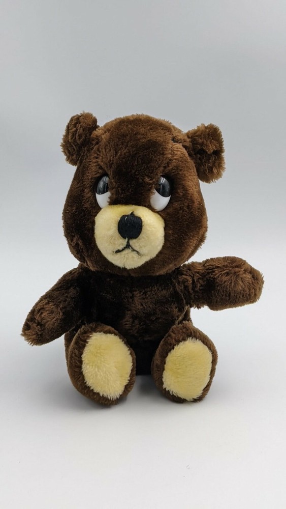 Vintage Dark Brown Arctic Circle Bear Looking Up 1976