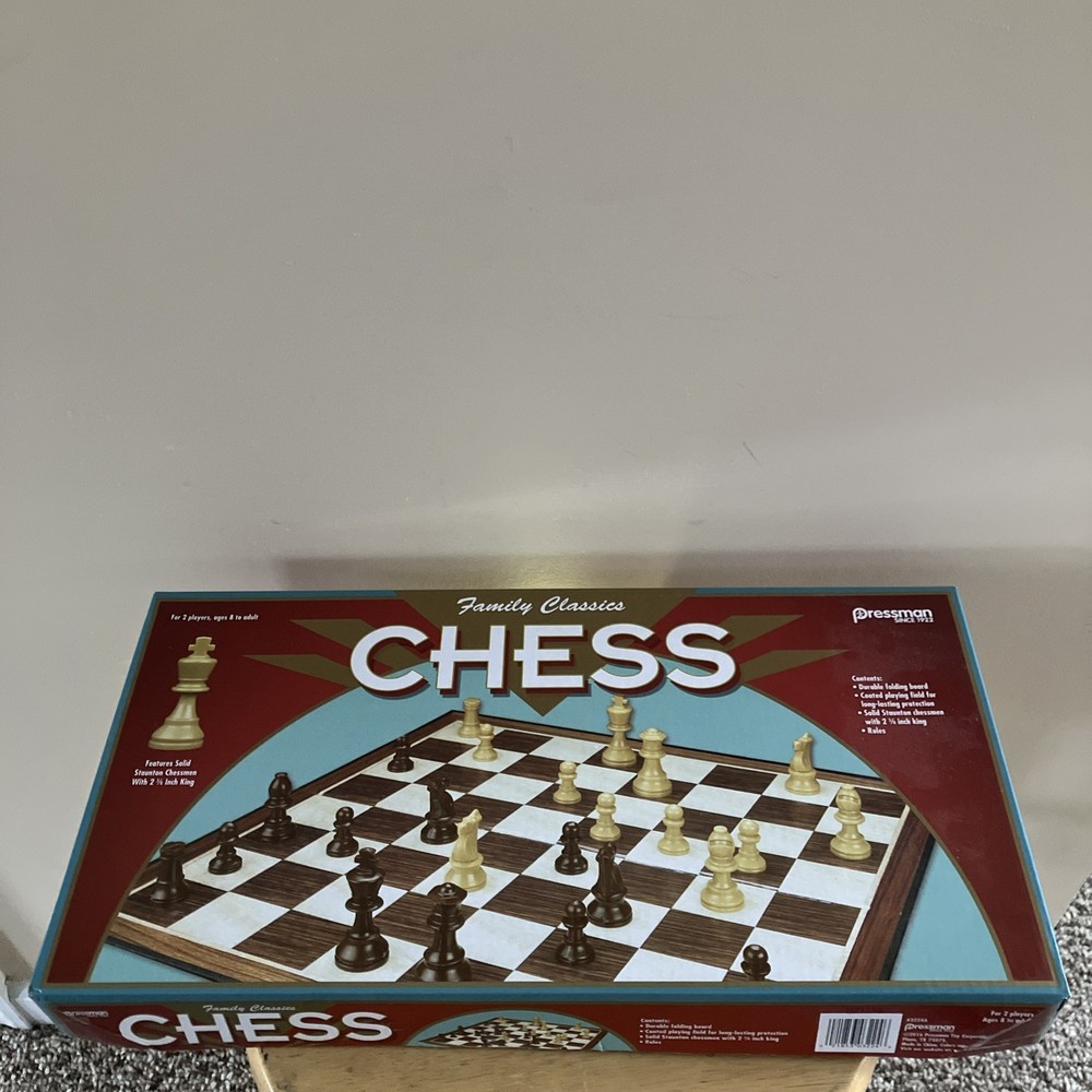 Family Classics Chess Pressman 2016 Folding Full Size New (Open Box)