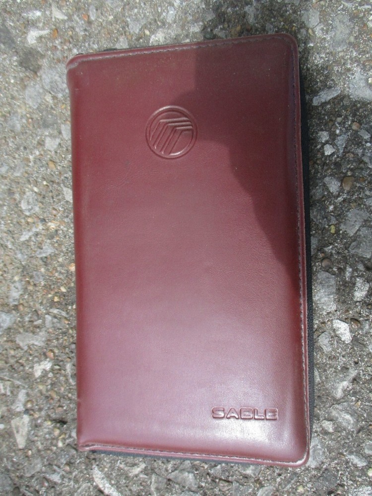 1996 Sable Owner's Manual w/Case