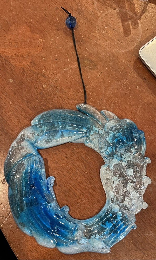 Ocean Wave Resin Suncatcher 7 in - A0064