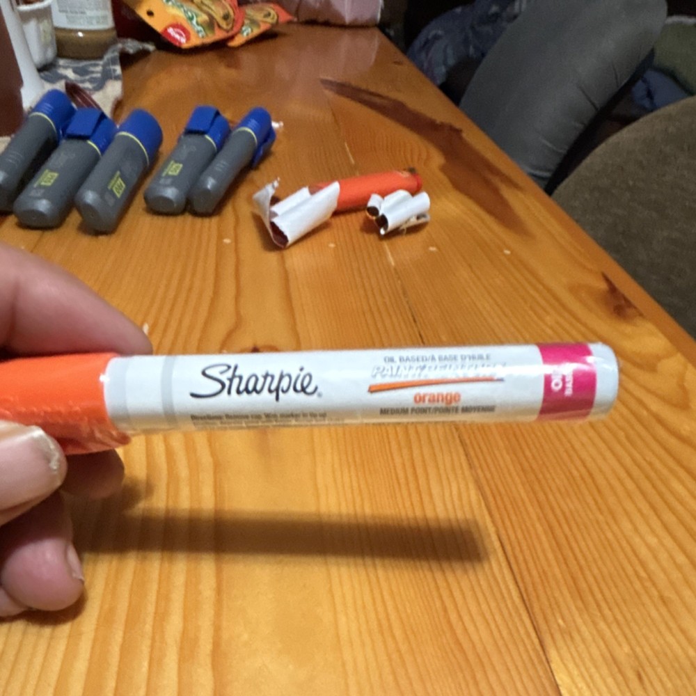 Sharpie Paint Oil-Based Permanent Markers Medium Point Orange 5 Pack