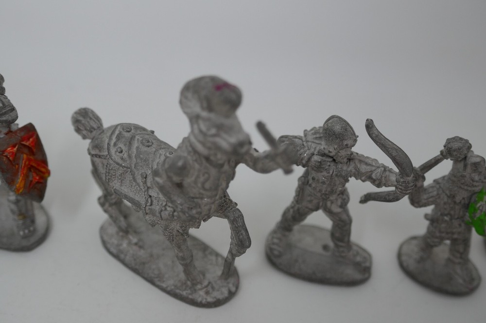 Grenadier Models 1982 Pewter Fighting Men Figures