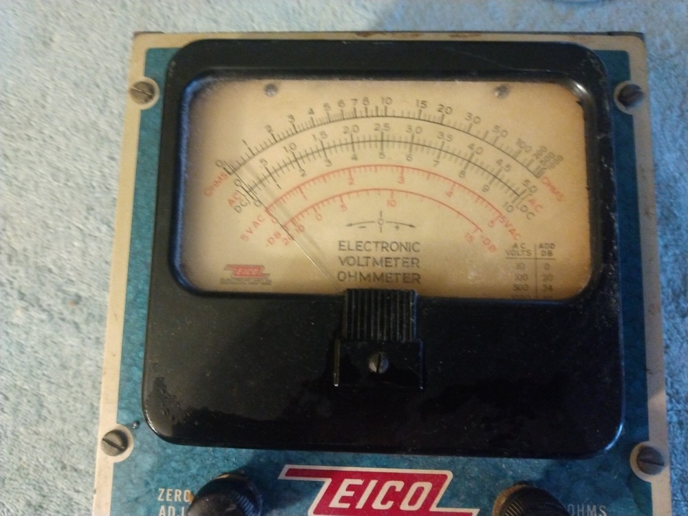 Vintage Teico Voltmeter Model 221