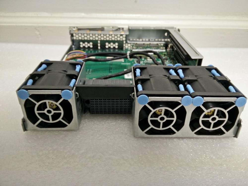 Intel Server System SR1680MV I/O Expansion Module (Left Side)