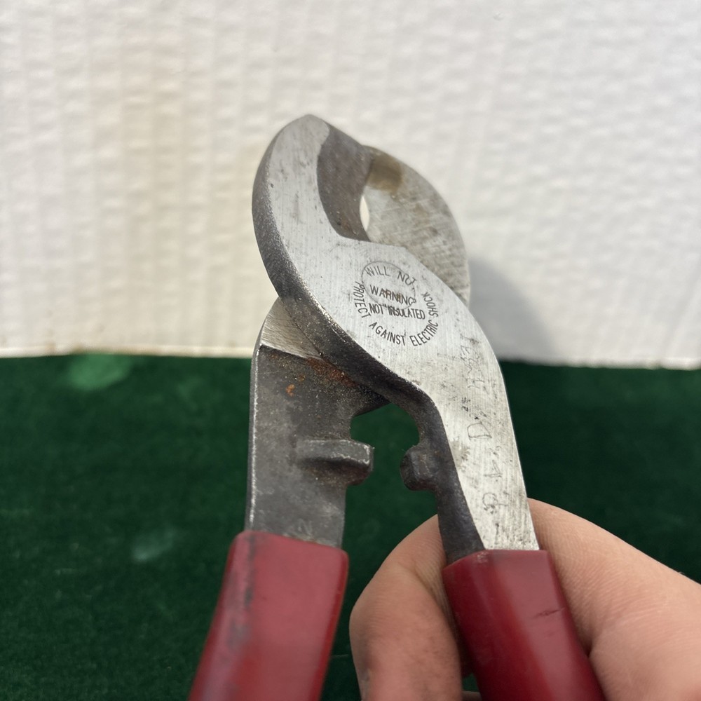 Klein Tools 63050 9-1/2" High Leverage Cable Cutters Pliers