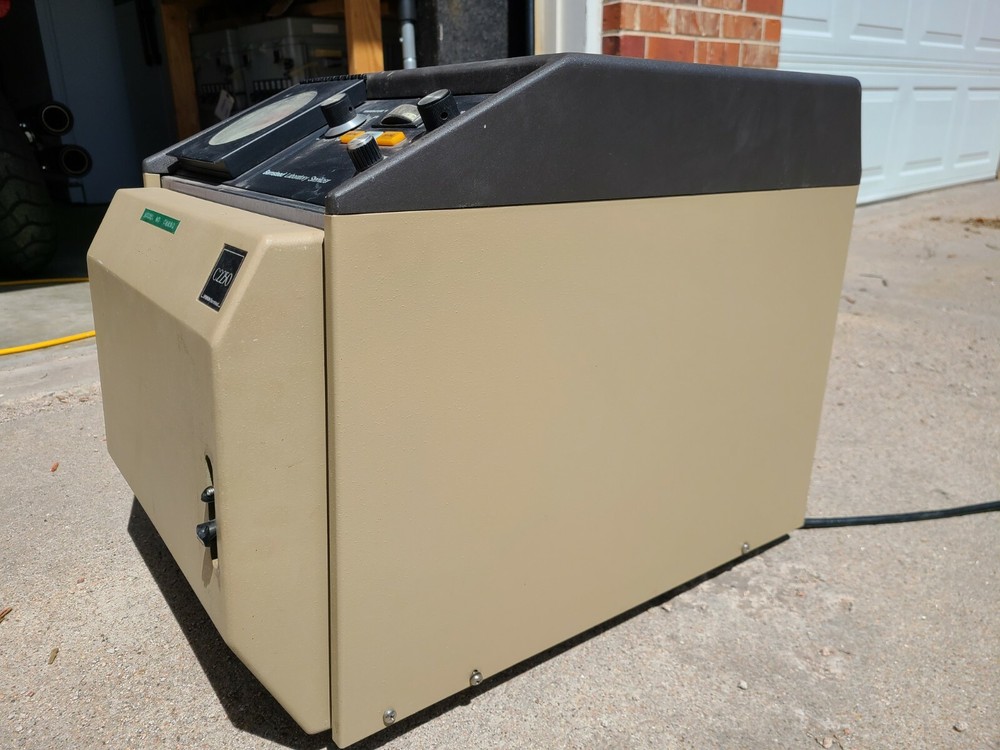 Sybron Barnstead Laboratory Sterilizer C2250 Powers on, Untested