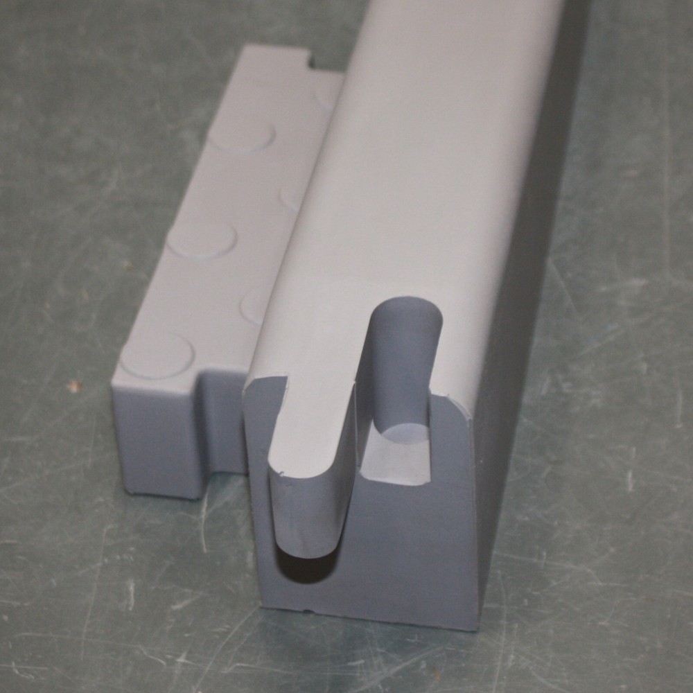 Hubbell Kellems AccessTrak Ramp End Rails Kit HBLAT5RAMPER, Cable Protector
