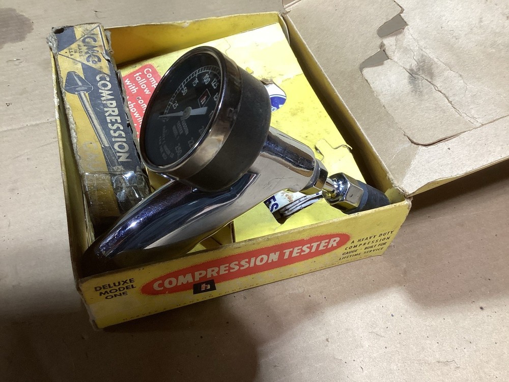 Vintage Niehoff Deluxe Model Compression Tester Gauge X2.. 1940 - 60’s