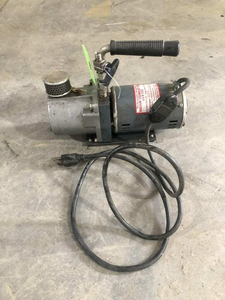 WELCH 8803 Single-Stage Rotary Vacuum Pump 1PH