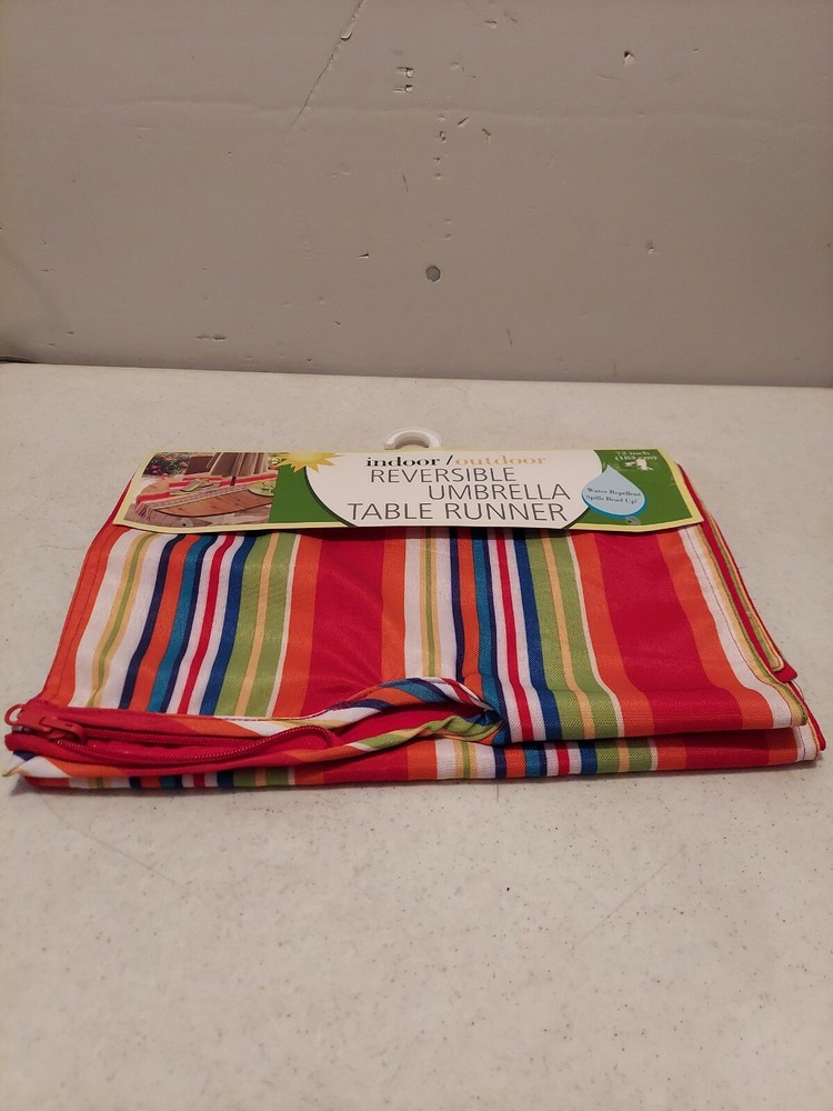 Indoor/outdoor Reversible Umbrella Table Runner 14"x72"