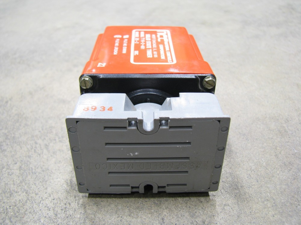T1K-2-461 National Controls Solid State Timer with Socket
