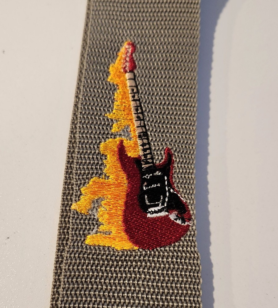 Embroidered Peri's 2" Cloth Guitar Strap (Guitar Design)
