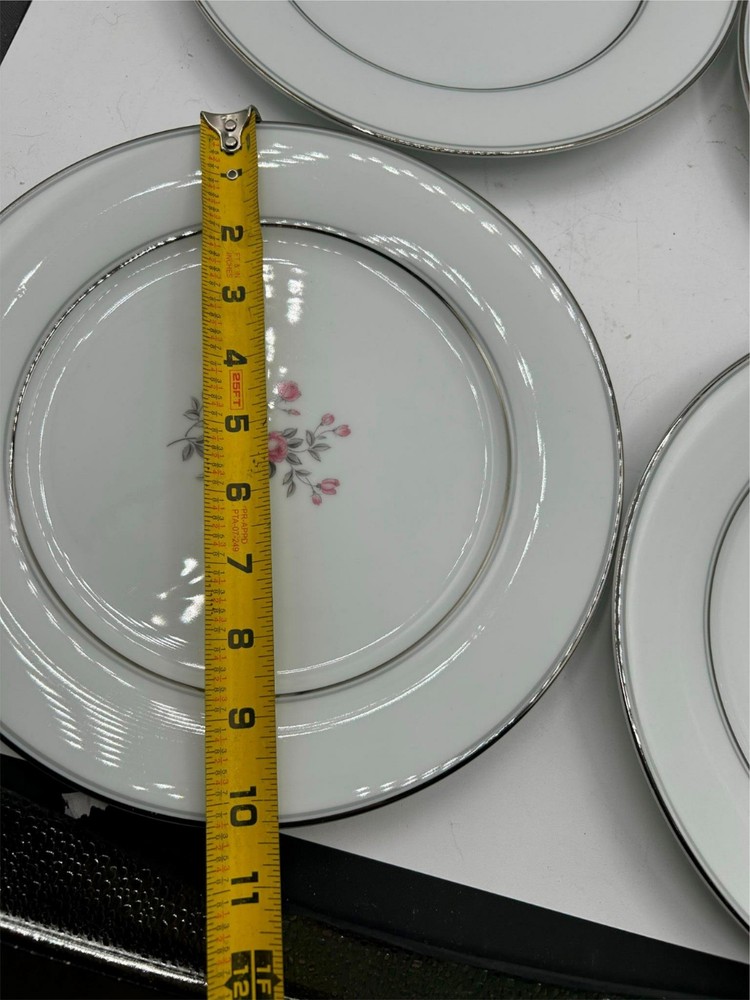 4) NORITAKE STANTON DINNER PLATES VGC
