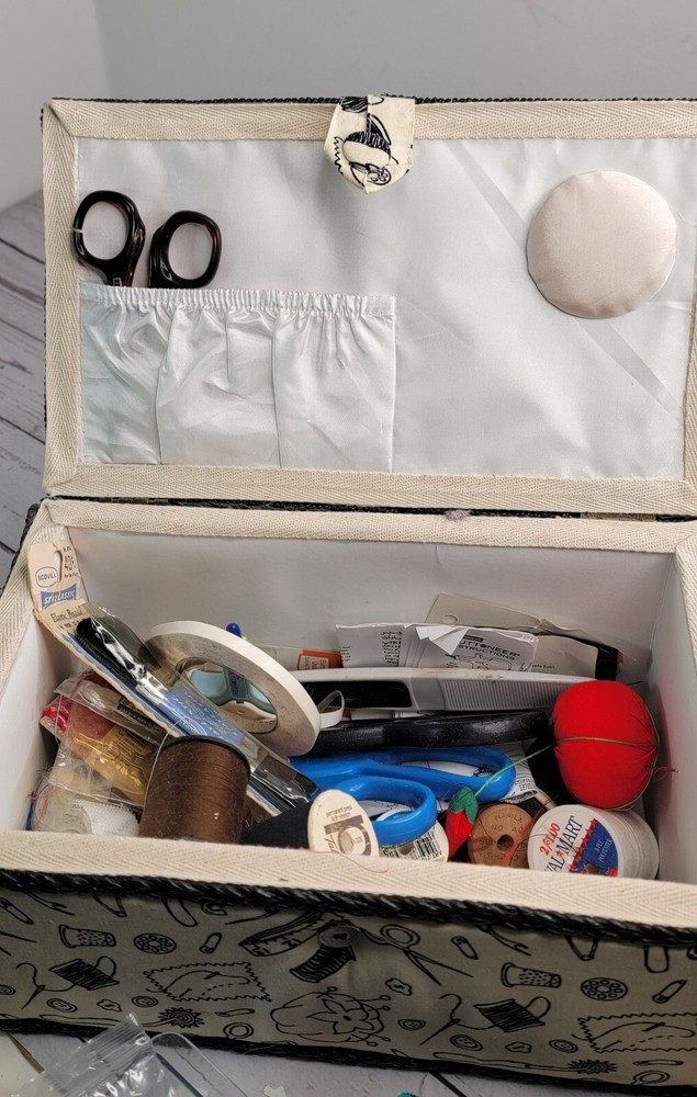 Sewing Basket Loaded Thread Scissors Box of Buttons One Tray Thread Pullers READ