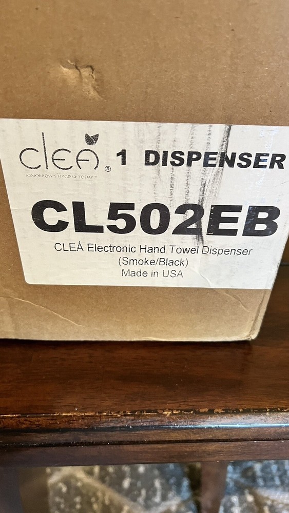 Clea Electronic Hand Towel Dispenser