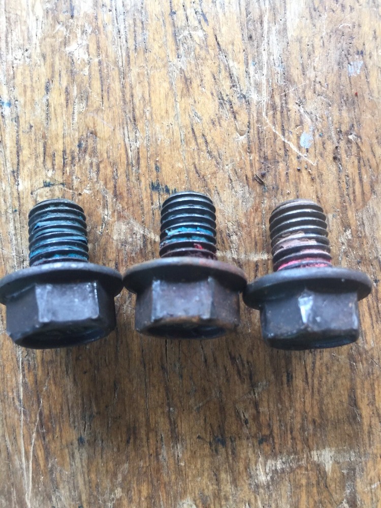 2000 GMC Yukon 5.3L V8 Automatic Torque Converter Bolts