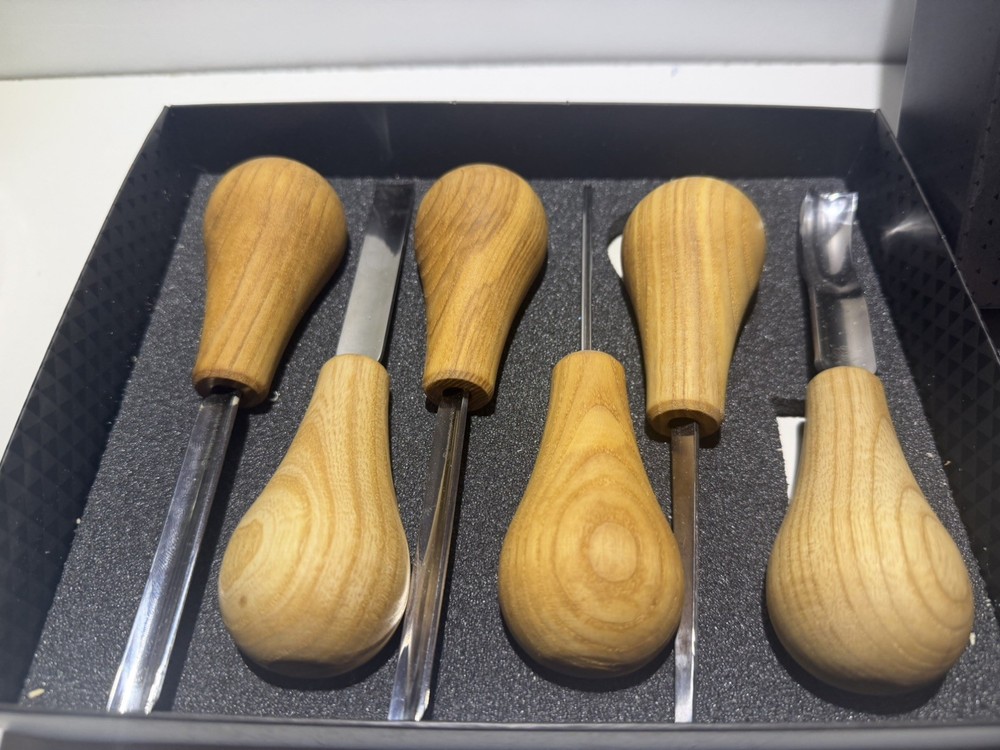 BeaverCraft Wood Carving Gouges Kit SC05 - Chisels Set with...