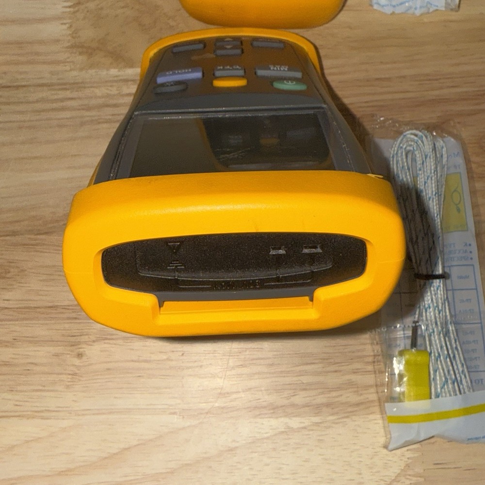 Fluke 51 II Single Input Digital Thermometer - Tested