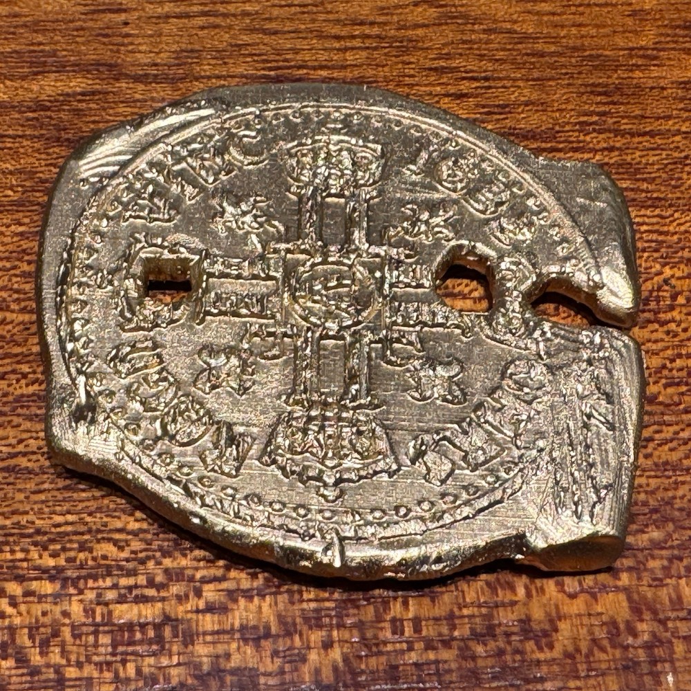 GOONIES Copper Bones & Gold Doubloon Prop Replica